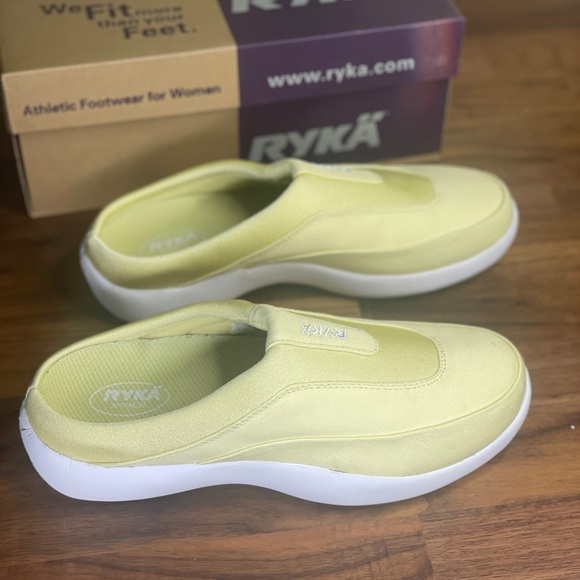 Ryka Yellow Slip On Sneaker Mule New With Box 8 Comfort - Picture 3 of 6